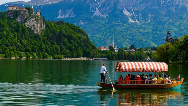 Apartments And Rooms Villa Vive Блед Екстериор снимка