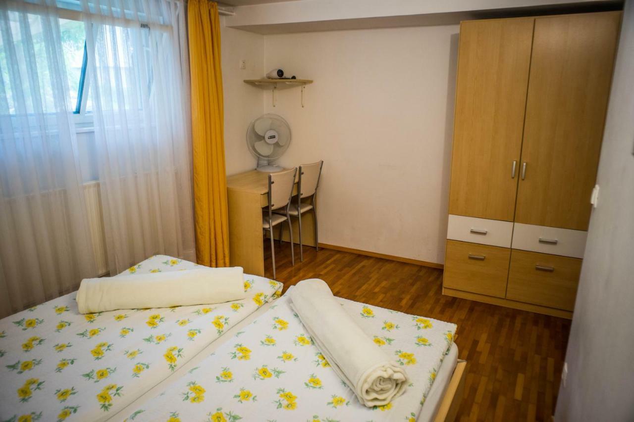 Apartments And Rooms Villa Vive Блед Екстериор снимка